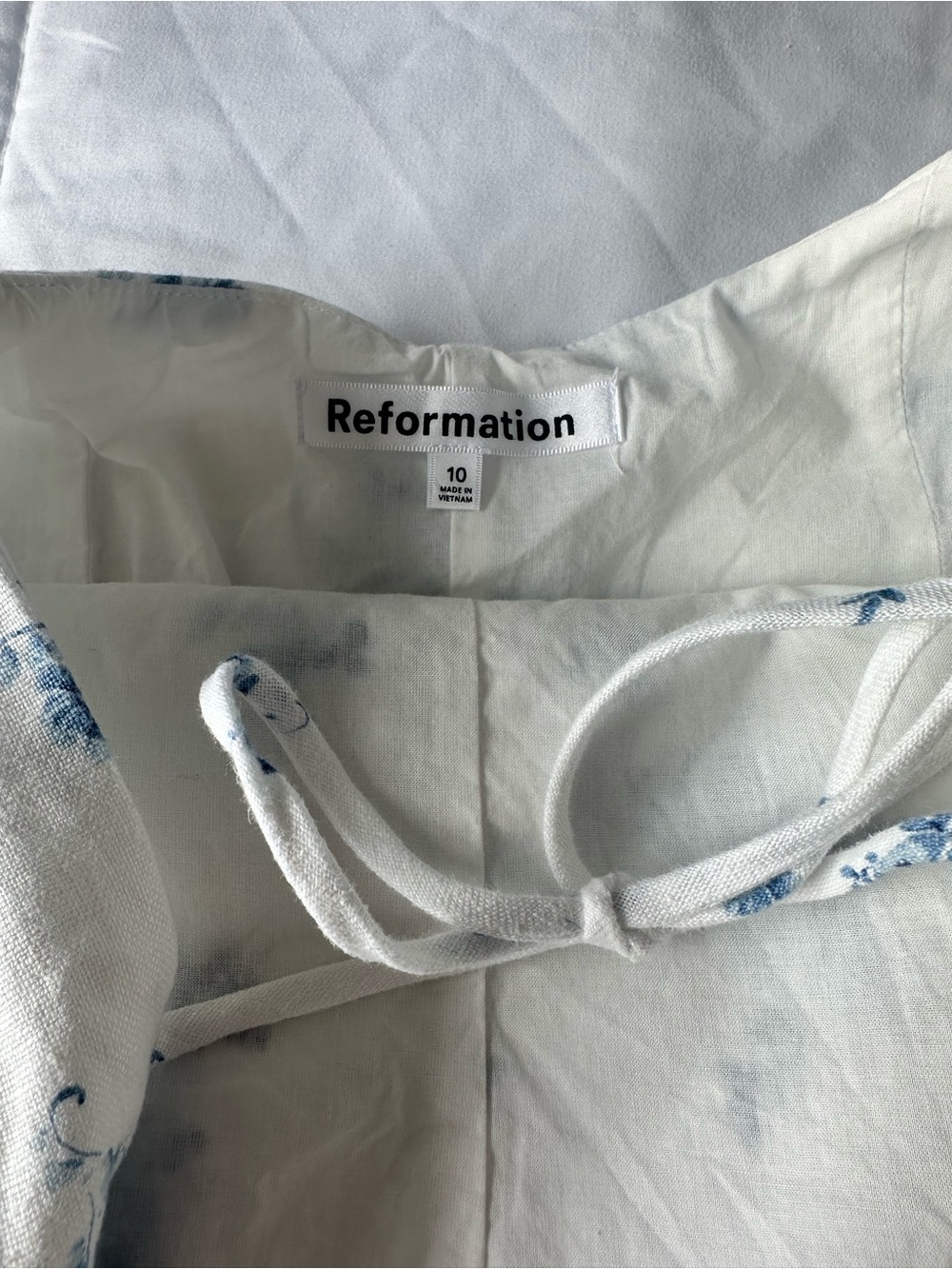 Reformation 100% Linen Coquette White Blue Floral Mini Dress Size 10 Euro Summer - Picture 7 of 9